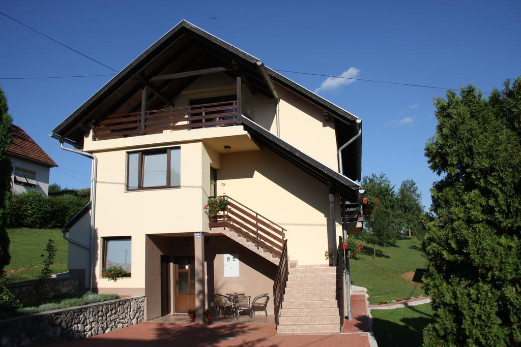 Apartment Ante Slunj Exterior foto
