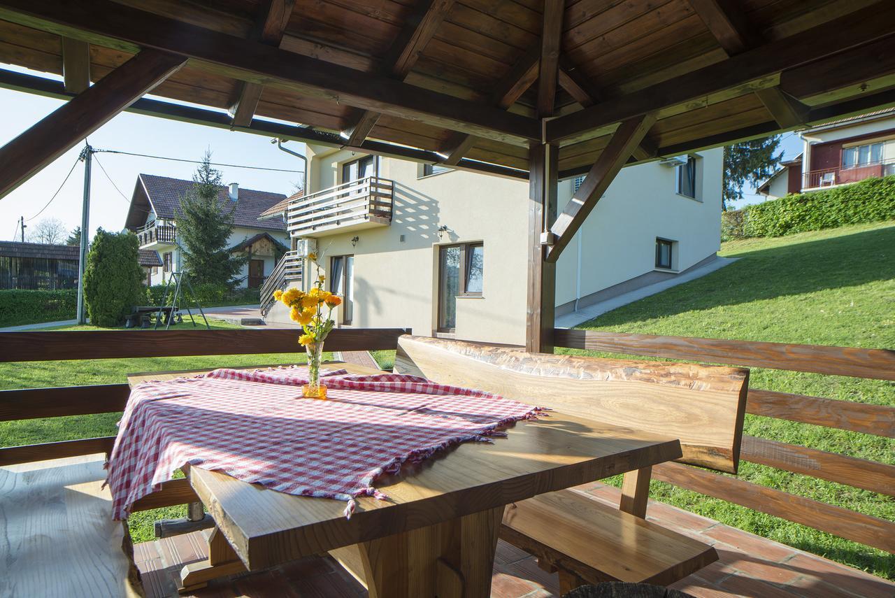 Apartment Ante Slunj Exterior foto