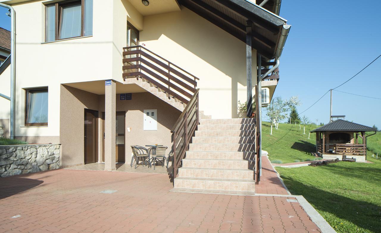 Apartment Ante Slunj Exterior foto